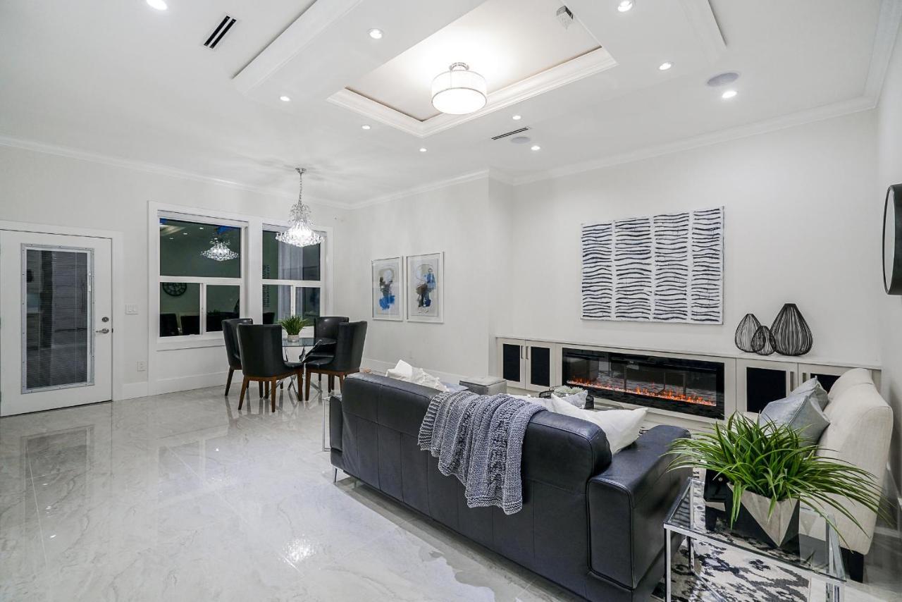 Sun Suite เซอร์รีย์ ภายนอก รูปภาพ